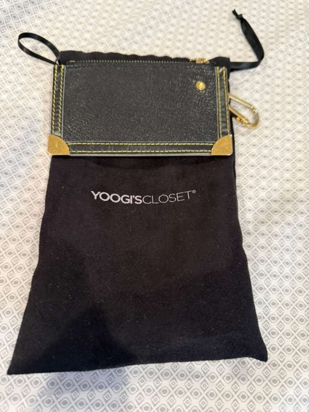 Preloved Authentic Louis Vuitton Black leather Suhali Key Pouch - Picture 3 of 10
